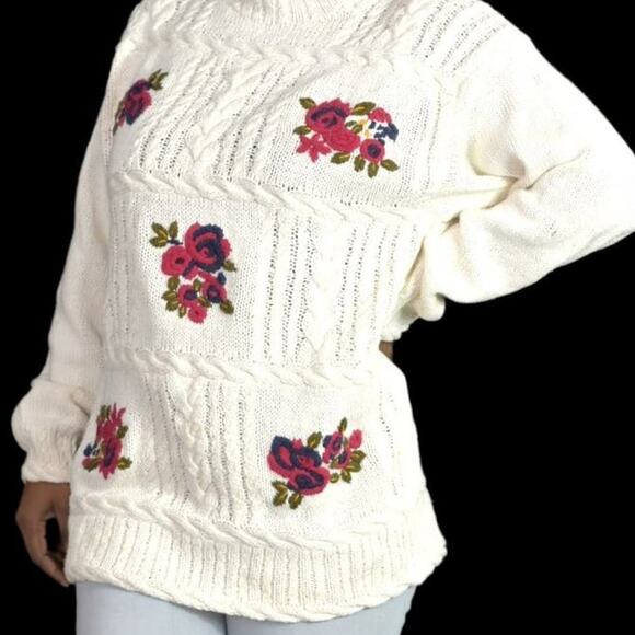Vintage American Eagle Chunky Sweater White HandKnit Fisherman Floral Size Large - Picture 10 of 15